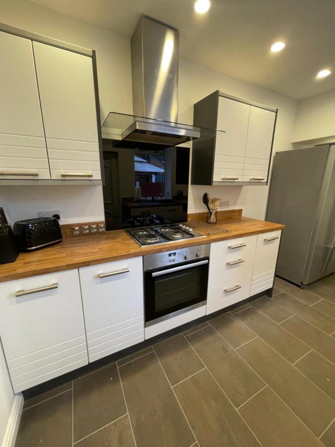 קרו Bentley Place מראה חיצוני תמונה